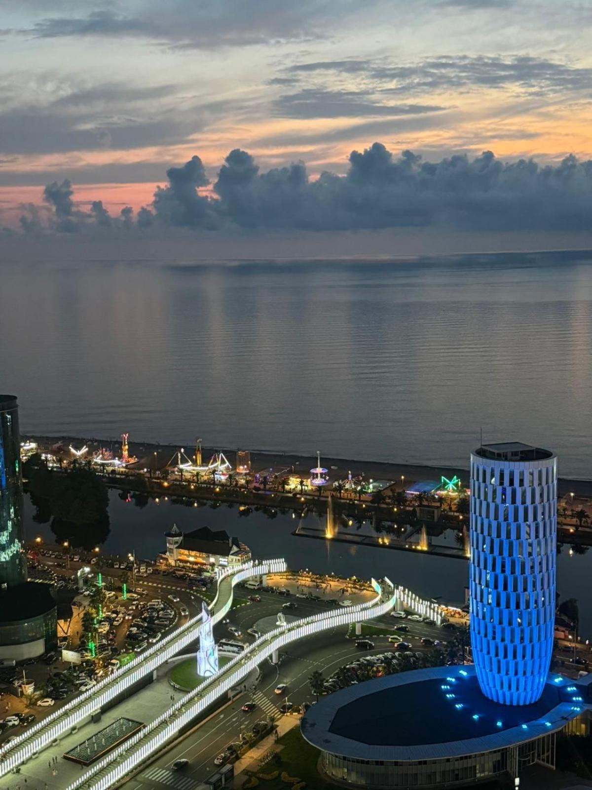 Moonlight Apart-Hotel Batumi Kültér fotó